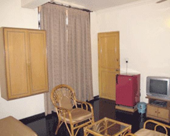 The Cottage Bombay Exterior foto