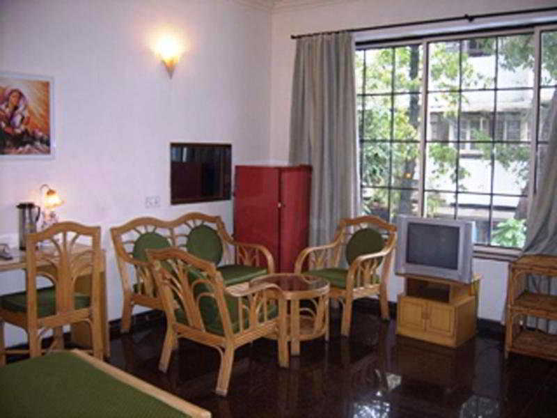 The Cottage Bombay Exterior foto