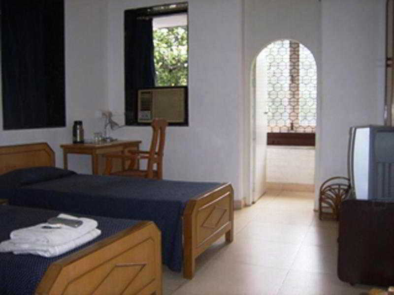 The Cottage Bombay Exterior foto